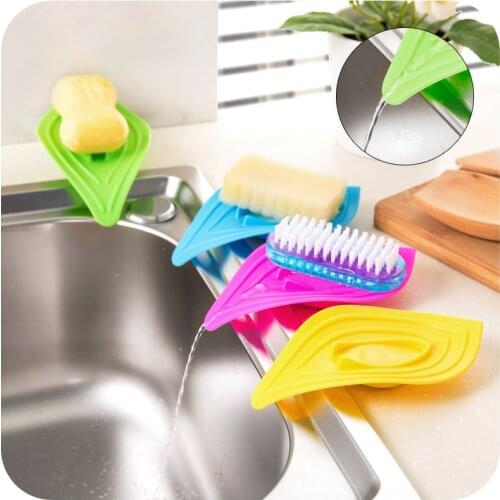 Portable Solid Drain Water Tray with Suction Cup Shelf Bathroom Soap Box Kitchenware Drain Rack Adhesive Home Decor Storage Tool