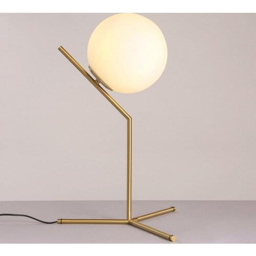 Glass Round Ball Desk Lamp Northern Europe Originality Personality Exhibition Room Study Hotel Bedroom Bedside Desk Lamp