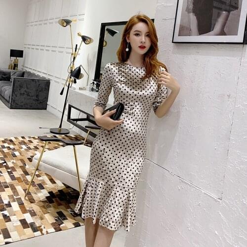 Women Three-quarter Sleeve O Neck Dresses 2019 Sexy Party Bodycon Mermaid Dresses Office Dot Print Vintage Bandage Velvet Dress