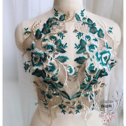 1 Pairs/2 Pieces 19*43cm Embellishment Lace Collar Costume Decorate Sewing Applications Lace Applique