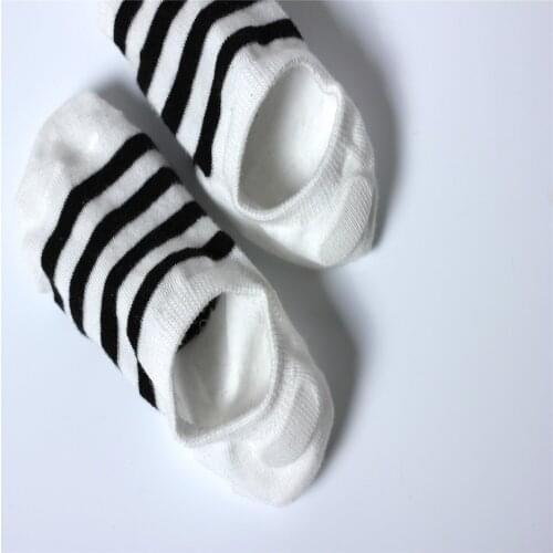 Qingyingyaofeng Mens White Socks