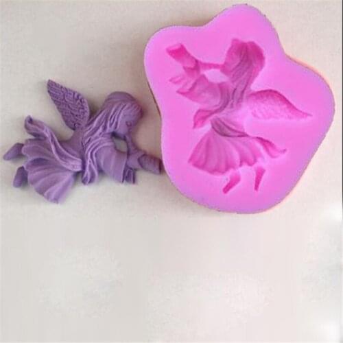 Girl Trumpet Horn Cheese Fondant Sugar Cake Decorating Tools Angel Chocolate Silicone Mold Christmas Gift Cake Making 1 Pc