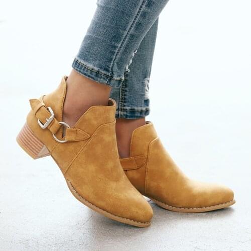 Retro metal buckle strap womens boots fashion solid color pointed casual autumn and winter womens shoes