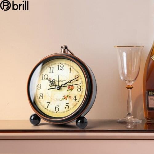 Retro Small Wood Alarm Clock Mute Bedside Clock Simple Desk Bedroom Student European Reloj Digital De Mesa Cute Alarm Clock 50