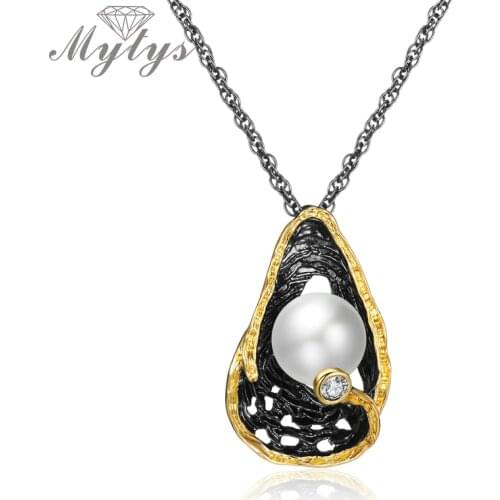 Mytys Noble Pear Vintage Costume Jewelry Retro Fashion Black Color Pendant Necklace for Women CN546