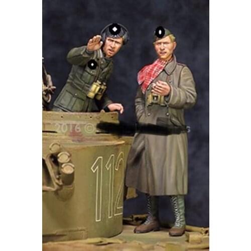 German resin soldiers in World War II Two German officers in the African battlefield 1:35