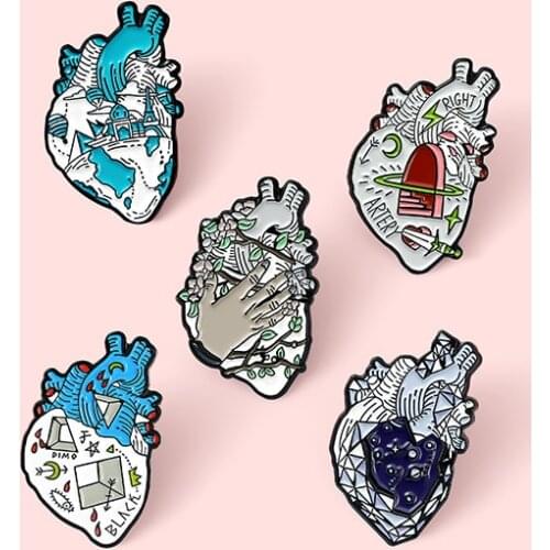 Fashion Unique Heart Badge Creative Cartoon White Castle Night Sky Sword Metal Enamel Brooch Personality Lapel Backpack Jewelry