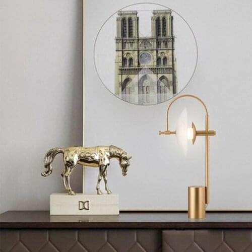 Post-modern Creative Metal Living Room Desk Lamp Art Decor Desk Glass Bedside Bedroom Designer Table Lamp Simple Iron Desk Light