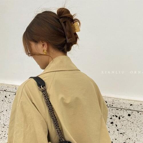 Elegant brown catch clip South Korea ins net red large temperament wild square bath tray hairpin hairpin headdress