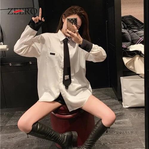 Huan-Qing Blouses With Tie