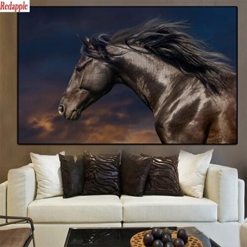 Full square diamond painting Modern animal art, running horse pictures for embroidery round diamond mosaic paintings wall