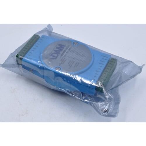 ADAM-4018 8-way thermocouple input module