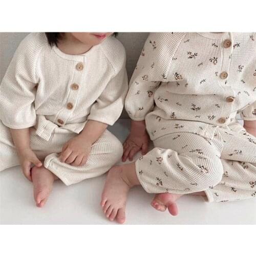 New Arrival Spring and Summer 2-piece Baby Toddler Solid Half-sleeve Top and Print Pants Set Children Clothing for Girls Boys