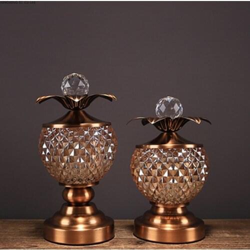 European Style Crystal Glass Decoration Small Sugar Bowl Living Room with Lid Dried Fruit Sugar Bowl Creative Home Decoration