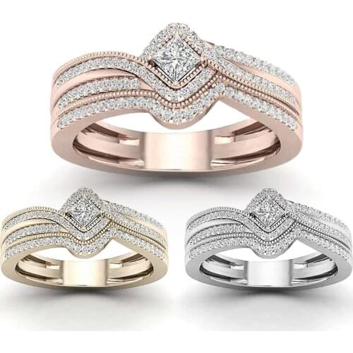 Huitan Luxury Cubic Zirconia Wedding Ring For Women Princess Cut Cubic Zirconia Full Bling Iced Out Fashion Bridal Band Jewelry