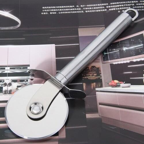 2Pcs Stainless steel Pizza cutter wholesale Pizza knife cake tools Pizza Wheels scissors food grade material Length 20cm