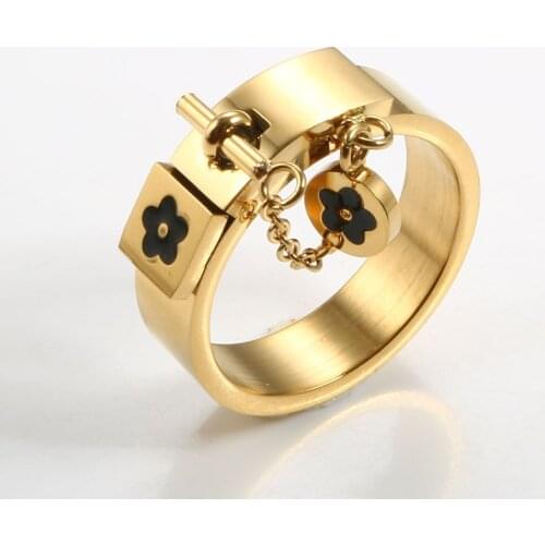 Fashion Lucky Flower Charm With Chain Ring Gold/Sliver Stainless Steel Love Promise Finger Rings For Women Men Jewelry Gift