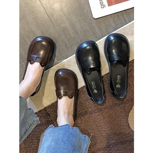 2021 spring and autumn new shallow mouth womens shoes explosion models all-match flat leather shoes British style single shoes