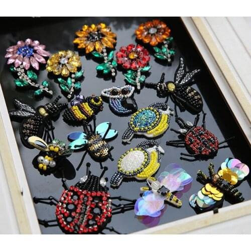 3D Handmade Rhinestone beaded Patches for clothing Animal Bee Patch sew on sequin embroidery fower Applique cute small parches
