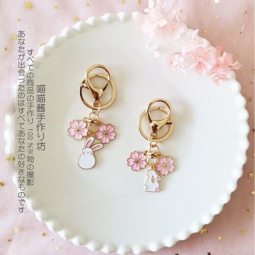 Cute Korean Rabbit Flower KeyChains Car Keys Keyring Bag Key Chain Decor Handmade Pendent Charms for Airpods Case Couples Gift