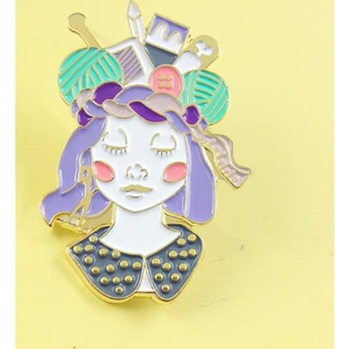 New Pretty Skeleton Girl Brooch Zombie Spider Web Face Girl Creepy Dark Enamel Pin Up T-shirt Badge Halloween Jewelry Spille