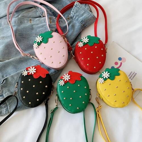 Lovely Childrens Mini Crossbody Bags Cute Strawberry Little Girls Coin Purse Shoulder Messenger Bag Fashion Princess Handbags