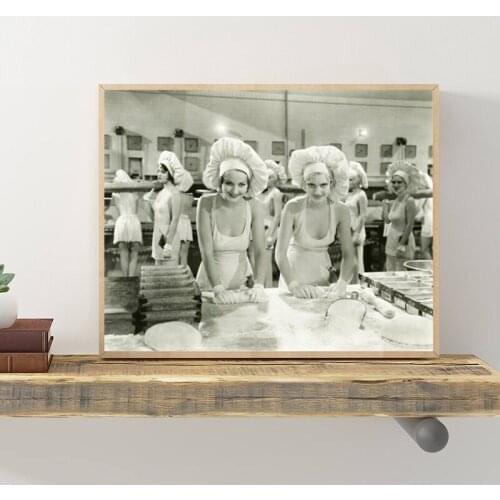 Wall Art Canvas Painting Beautiful Woman Retro Vintage Photography Prints Nordic Posters Picture Modern Kitchen Room Decoration