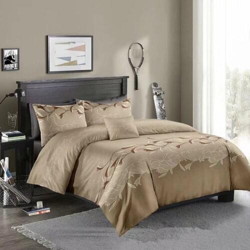Luxury Gold King Comforter Set Embroidery Bedclothes With Pillowcase Bedding Queen Size Duvet Cover For Adult