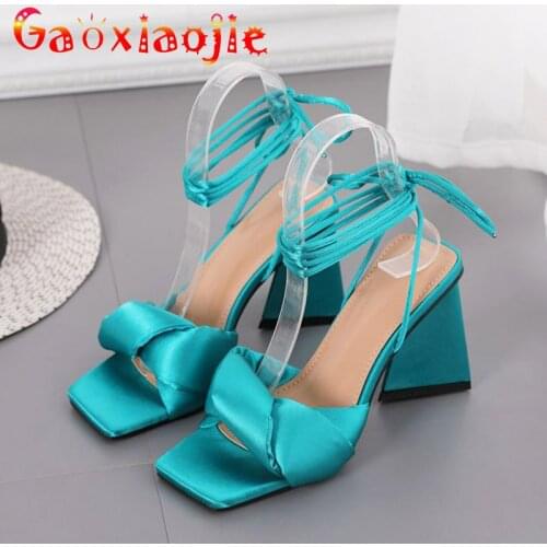 New Chic Design One Word Band Super Fiber Women High Heels Sexy Ankle Lace-Up Dress Party Shoes 2021 Summer Square End Sandals