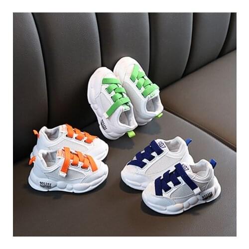 Childrens casual sneakers childrens small white shoes boys and girls Velcro sneakers new mesh casual toddler shoes