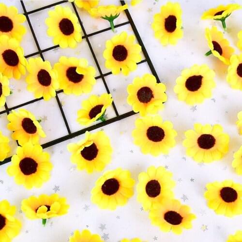 100pcs 4.5cm Silk Sunflower Artificial Flower Head DIY Scrapbook Gift Box Wreath Craft Birthday Wedding Party Home Garden Decor