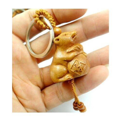 Wholesale natural Mahogany Three-dimensional Engraving Key Chain Lifelike Pendant Key Ring Jewelry Gift For Car Accessories F90