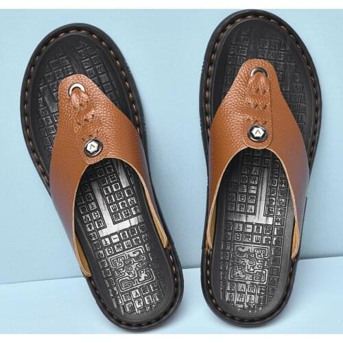 New Beach Slippers Man Flat Outdoor Home Sandals Male Swimming Sport Sneakers New Cowhide Mens Flip Flops Men Summer Shoes 38-47