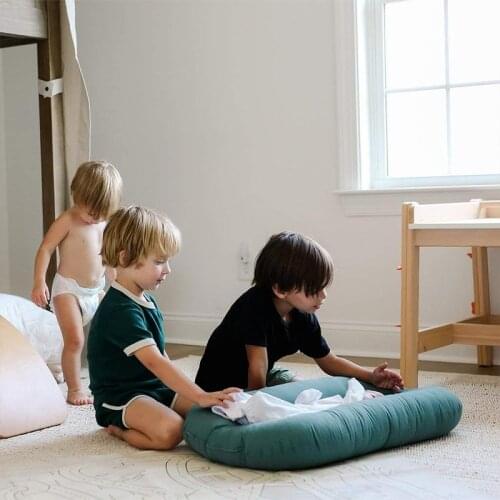 Newborn Rest Bassinet Crib Fence Bedding Cushion Stroller Bumper Folable Baby Sleeping Nest Bumper