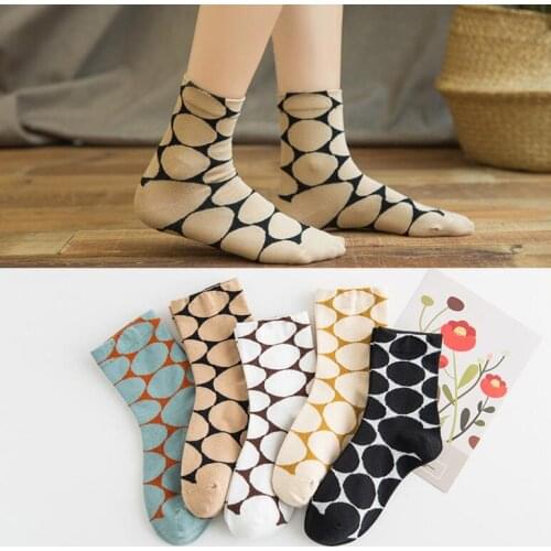 Yishine Mix 10 Colors Autumn Winter New Arrival Colorful Socks Women Middle tube Big Circle Printed Causal Girls Socks