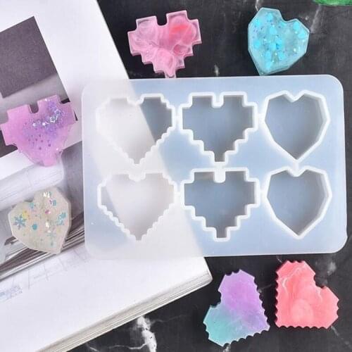 DIY Epoxy Resin Pixel Love Silicone Mold Keychain Pendant Decoration Earrings Jewelry Pendant Love Shape Silicone Mold