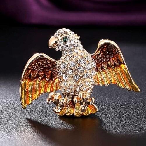 Zlxgirl Two design eagle shape animal brooches jewelry for men party gifts Brand Yellow Enamel men scarf pins nice hats pins