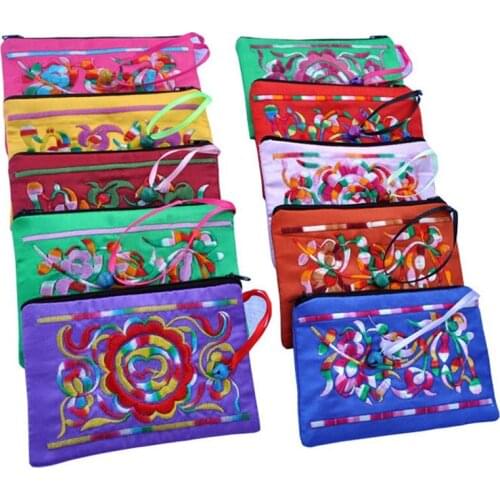 Unique Embroidery Zipper Jewelry Packaging Gift Bags with Bells Chinese style Coin Purse Satin Bracelet Necklace Storage Pouches