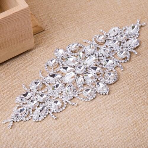 1pcs Flower Rhinestone Applique Bridal Wedding Dress Belt Silver Base Crystal Shine Rhinestone Belt Sew on Strass Shoes Bags