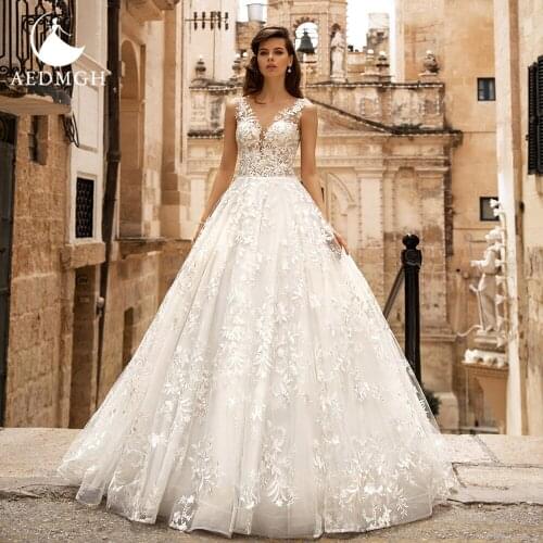 Aedmgh Ball Gown Princess Wedding Dresses 2021 Sweetheart Sleeveless Bridal Gown Lace Appliques Beaded Glamorous Robe De Mariee