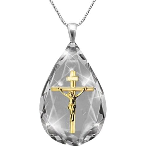Fashion Unisex Christian Necklace Crystal Cross Jesus Necklace Pendant European And American Fashion Necklace Jewelry Gift