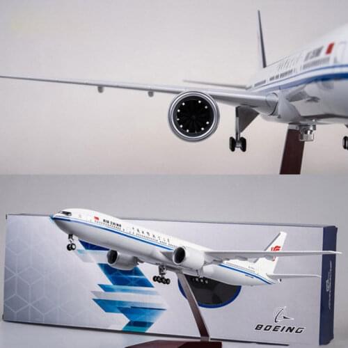 1/157 Scale Airplane Boeing B777 47CM Dreamliner Aircraft Air China Airlines Model W Light and Wheel Diecast Plastic Resin Plan