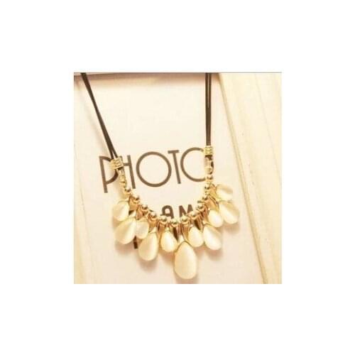 The 2019 Wholesale Bohemian Crystal Opal Clavicle Chain Bohemian Crystal Opal Clavicle Chain Retro Necklace