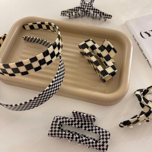 Black And White Grid Series Hair Claw Large Geometric Arcylic Shark Hair Clamps Side Bangs Hair Clips For Girls Fashion Headband
