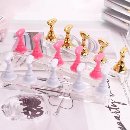 Magnetic Nail Holder False Nail Tip Practice Stand Crystal Base Holder Nail Art Display For Art Salon DIY & Practice 5pcs/Set