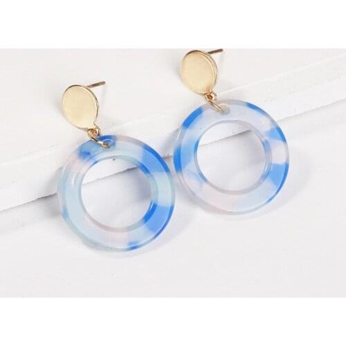 Sweet Girl Earrings 2020 Korean Fashion New Earrings Temperament Acetate Plate Multicolor Pattern Resin Disc Earrings Womens