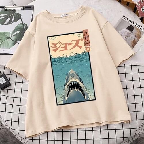 Shark In The Sea With Ukiyo-E Pattern Tshirt Men Retro Clothes Funny O-Neck T-Shirt Male Cartoon Summer New Tees