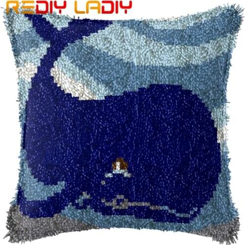 Latch Hook Cushion Blue Whale Pre-Printed Canvas Cushion Front Acrylic Yarn Crochet Pillow Case Kit Sofa Bed Pillow Home Decor