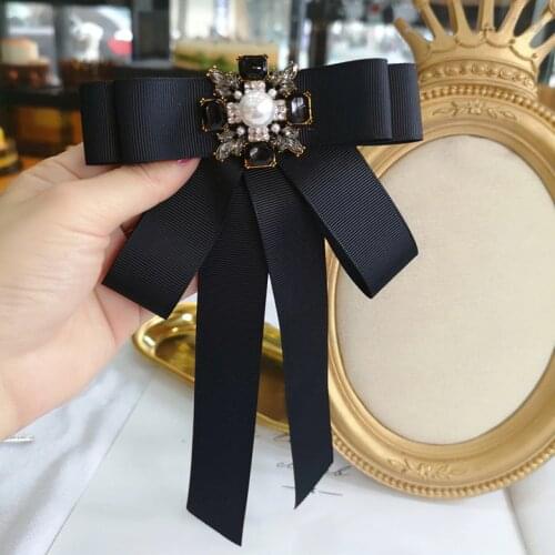 New Ribbon Black Bow Tie Brooches for Women Rhinestones Bowkont Necktie Shirt Collar Corsage Jewelry Clothing & Accessories