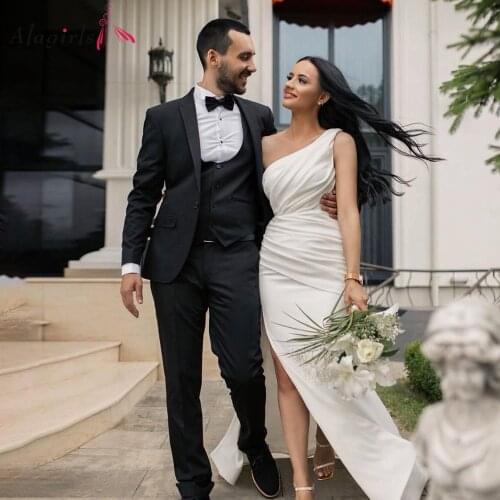 Elegant One shoulder satin mermaid wedding dresses Sexy high split vestidos de noiva 2020 Simple white robe de soiree for bride